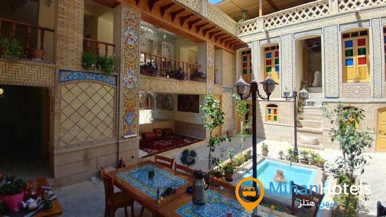 اقامتگاه سنتی خانه باغ ایرانی شیراز
